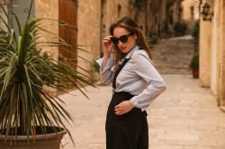 Female Portrait in Birgu - AldoPics - 5955